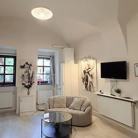 Alandala Story Apartment