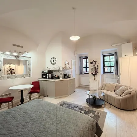 Apartment Alandala Story *