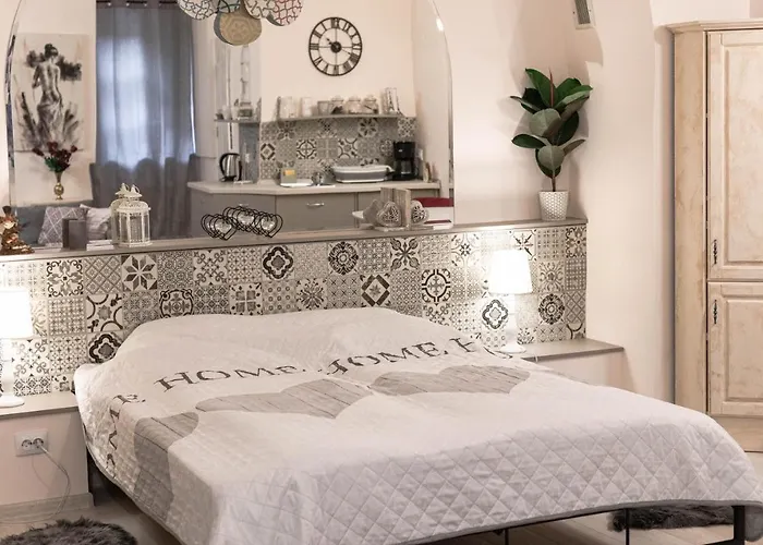 Alandala Story Apartment